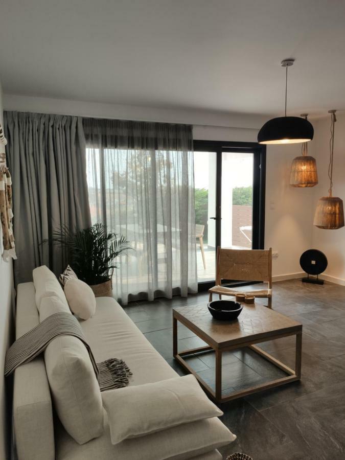 Thea Suites Potidea Nea Poteidaia Dış mekan fotoğraf