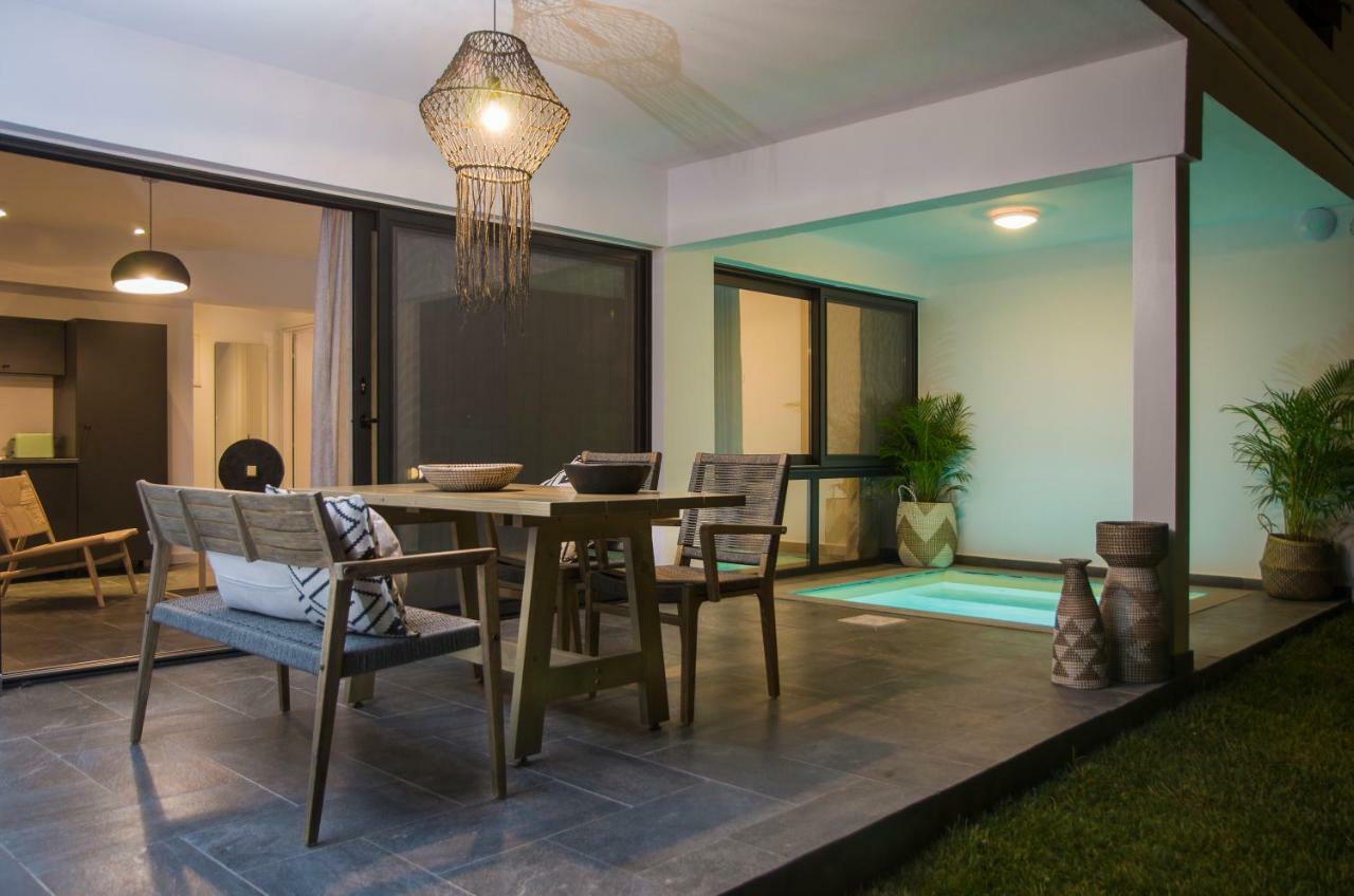 Thea Suites Potidea Nea Poteidaia Dış mekan fotoğraf